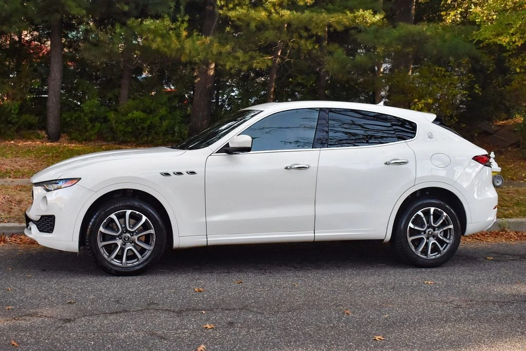 2021 Maserati Levante - Image 3 of 12