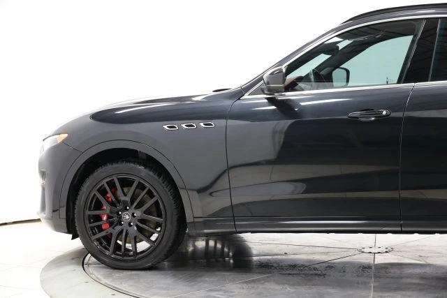 2021 Maserati Levante GTS - Image 6 of 31