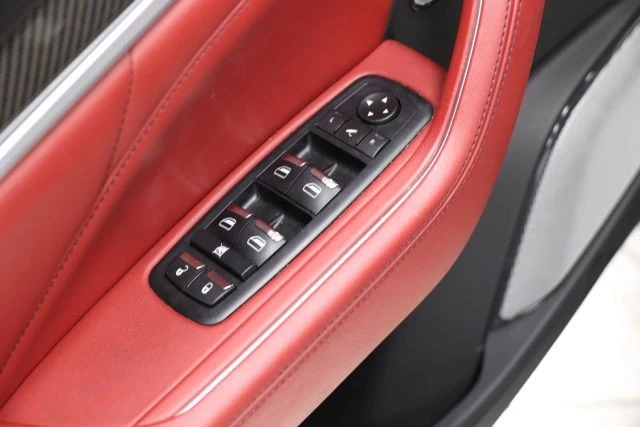 2021 Maserati Levante GTS - Image 11 of 31