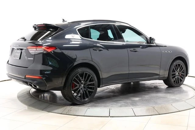 2021 Maserati Levante GTS - Image 4 of 31