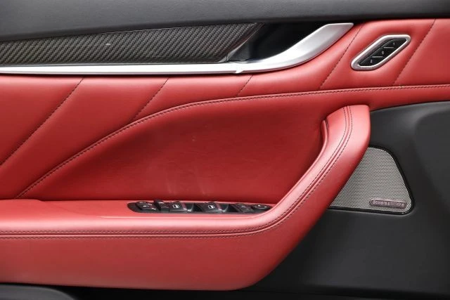 2021 Maserati Levante GTS - Image 10 of 31