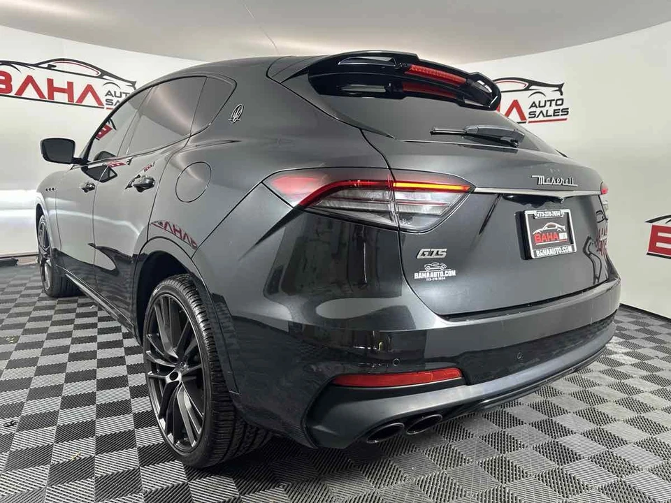 2021 Maserati Levante GTS - Image 9 of 21