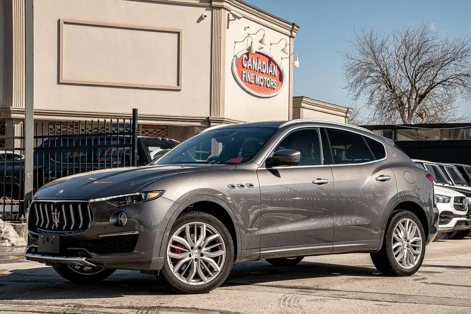2021 Maserati Levante - Image 2 of 17
