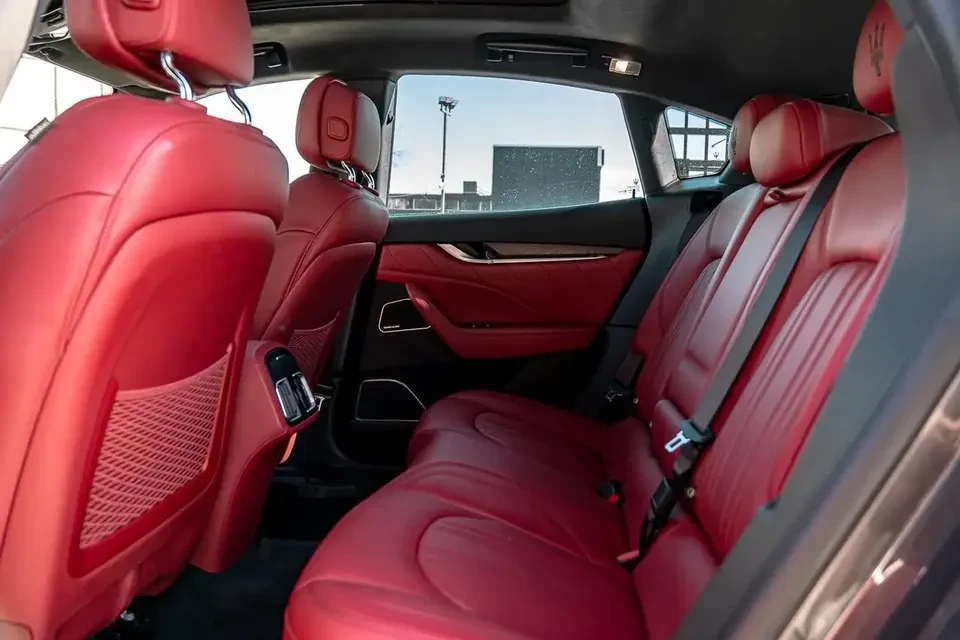 2021 Maserati Levante - Image 12 of 17