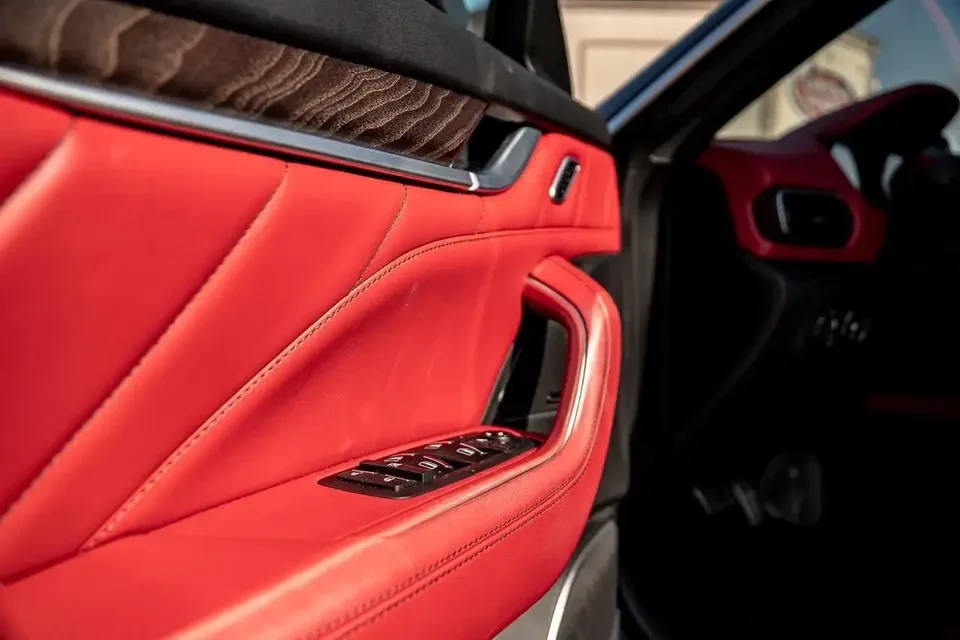 2021 Maserati Levante - Image 10 of 17