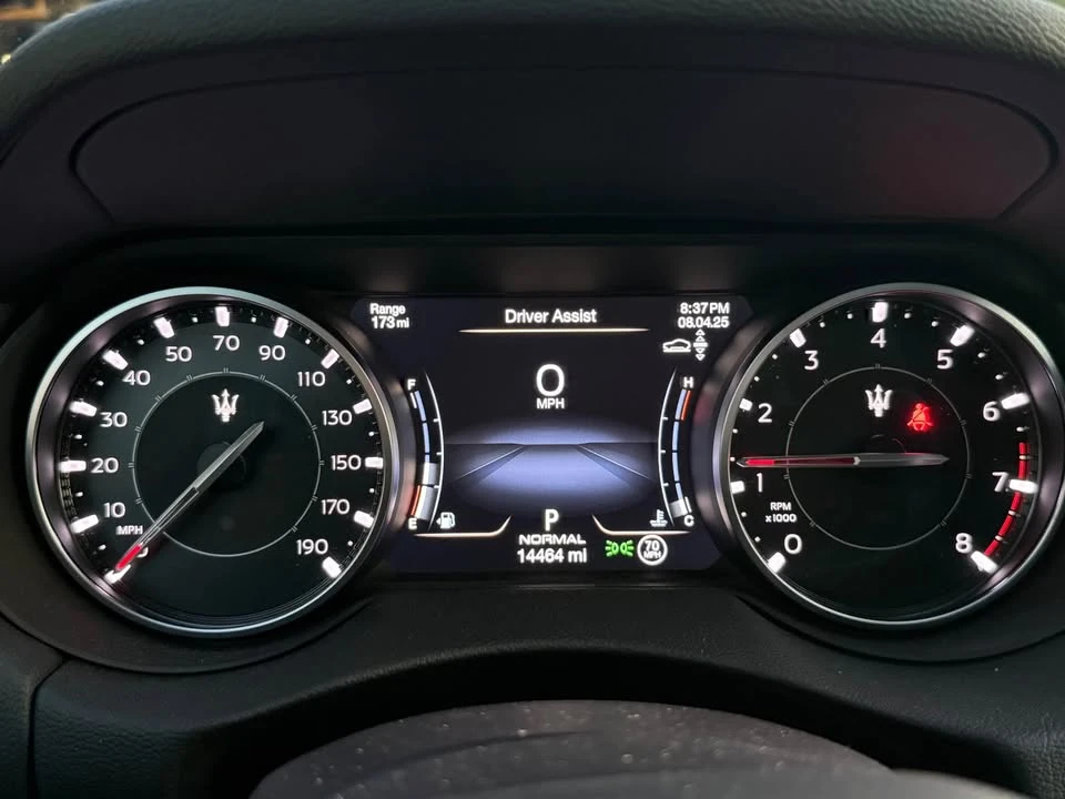 2021 Maserati Levante - Image 3 of 10