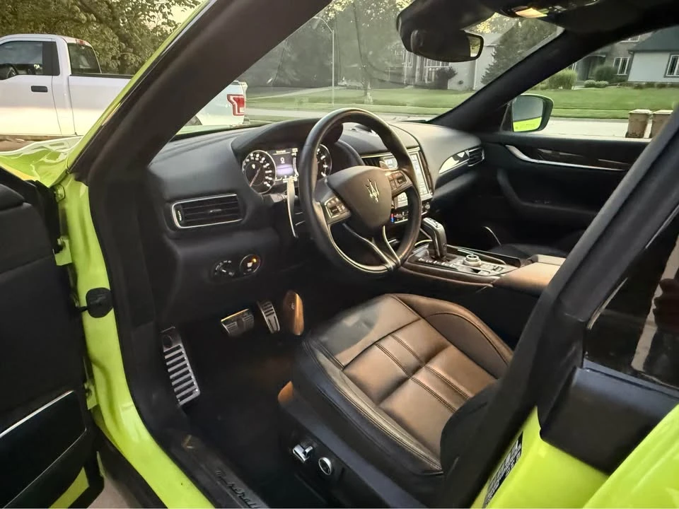 2021 Maserati Levante - Image 6 of 10