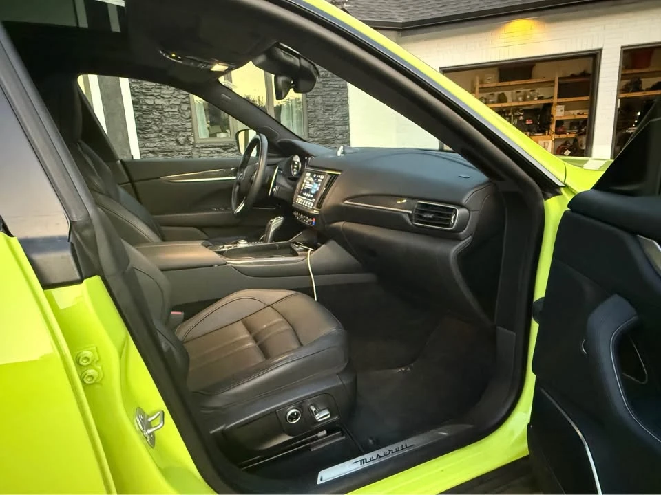 2021 Maserati Levante - Image 9 of 10