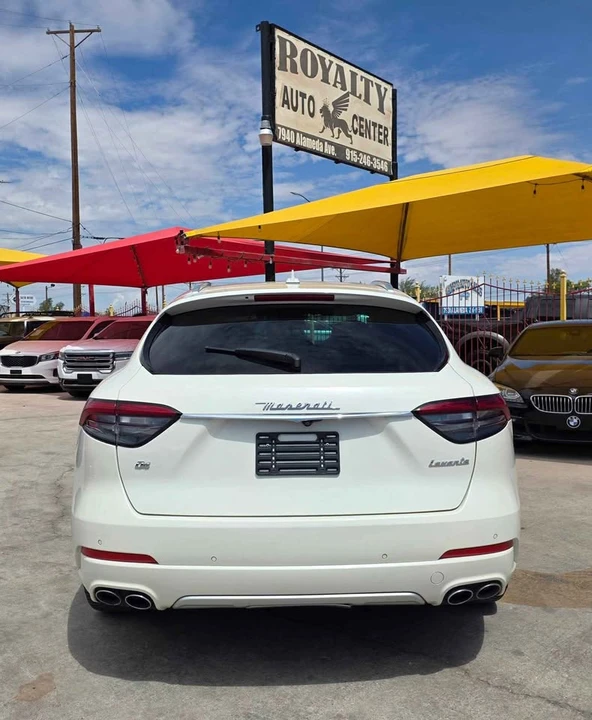 2021 Maserati Levante - Image 6 of 20