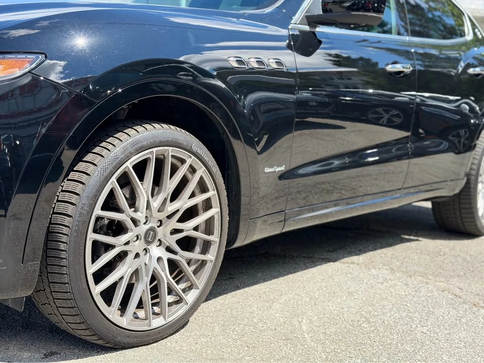 2021 Maserati Levante - Image 4 of 12