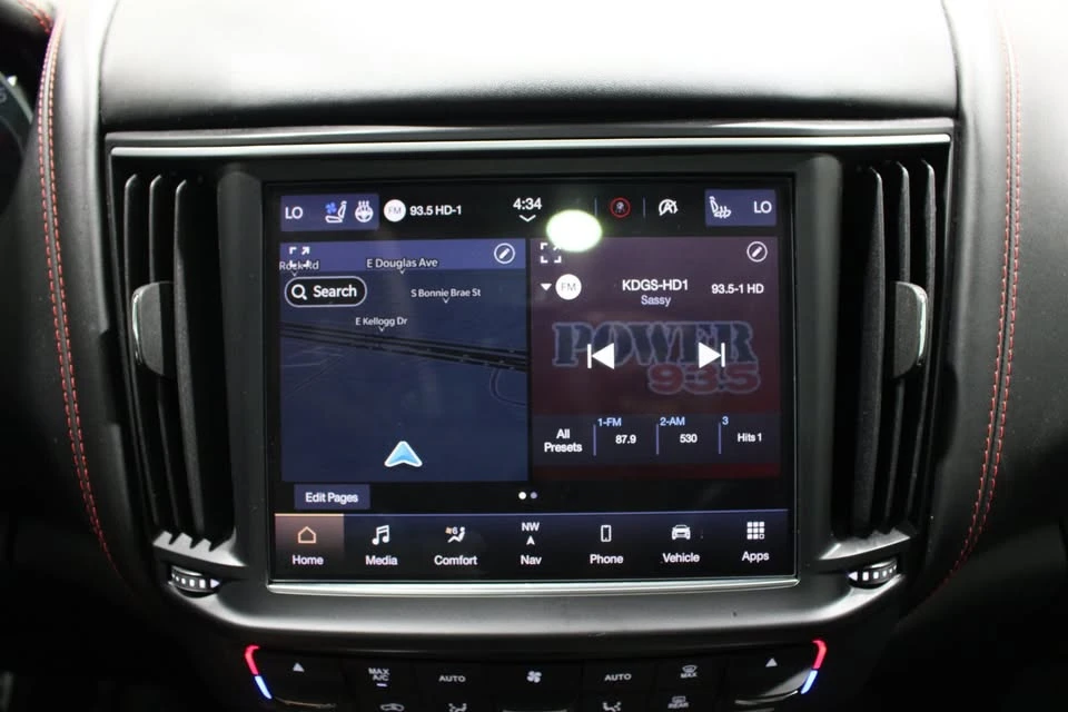 2021 Maserati Levante - Image 15 of 20