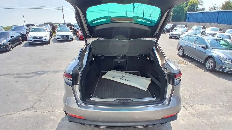 2021 Maserati Levante - Image 8 of 20