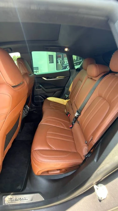2021 Maserati Levante - Image 8 of 10