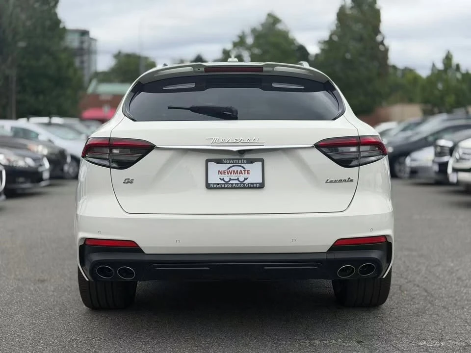 2021 Maserati Levante - Image 6 of 16
