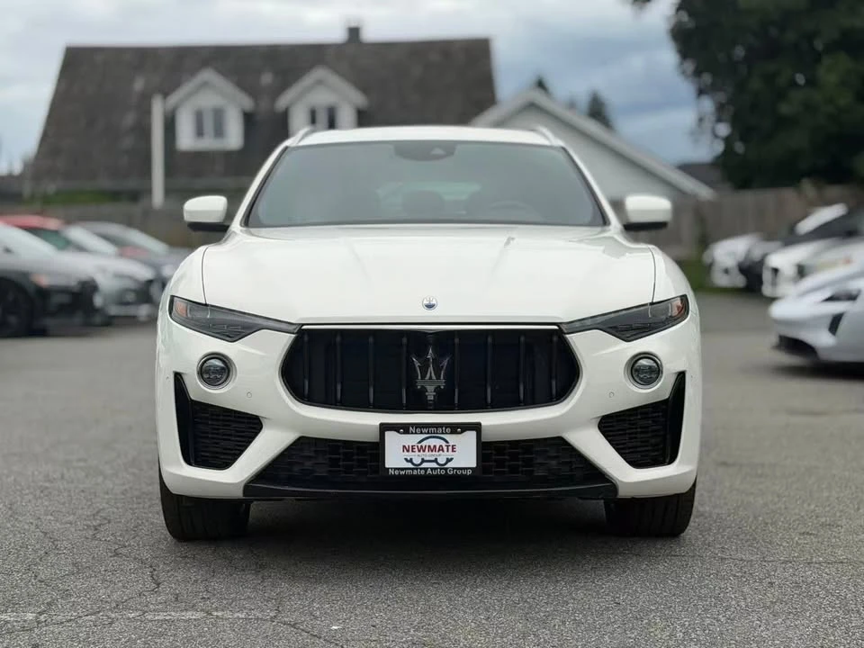 2021 Maserati Levante - Image 4 of 16