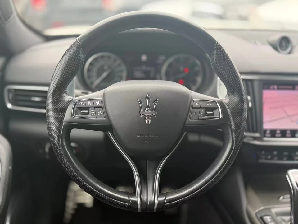 2021 Maserati Levante - Image 10 of 16