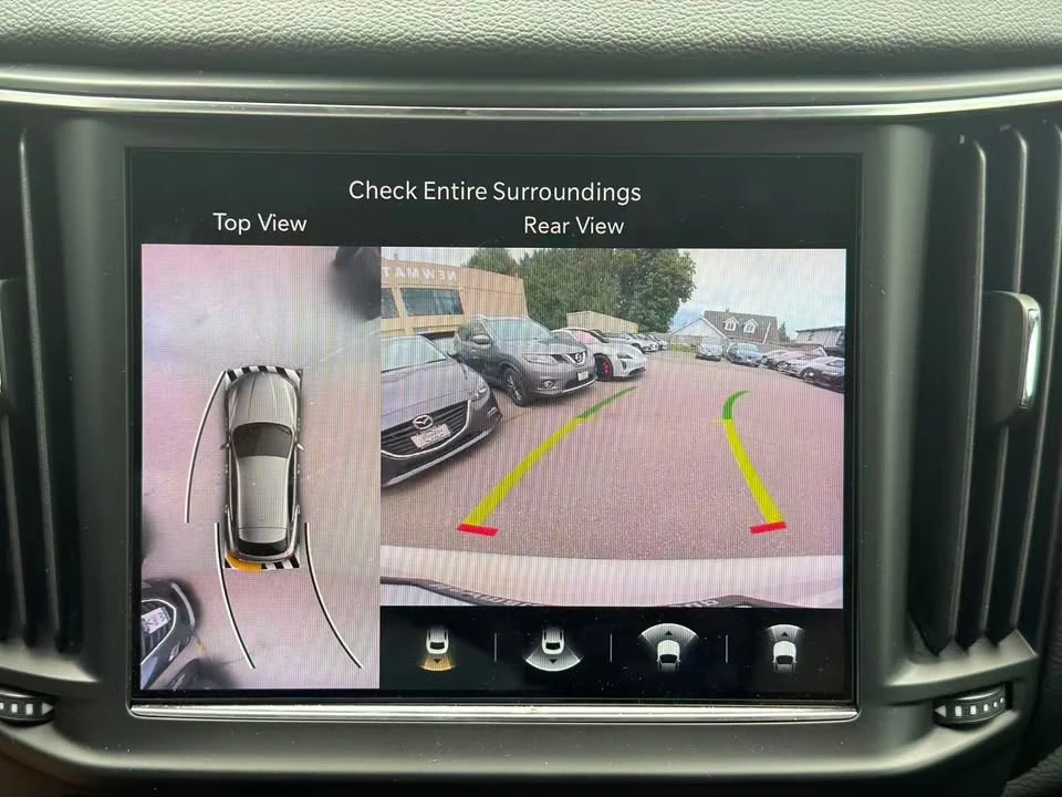 2021 Maserati Levante - Image 12 of 16