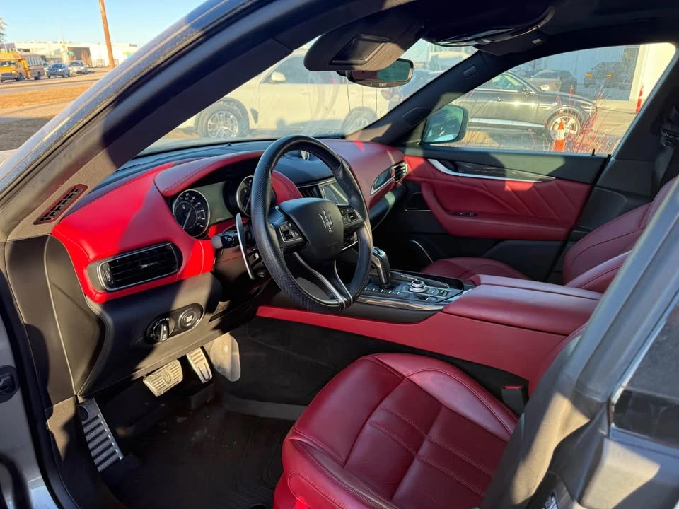 2021 Maserati Levante - Image 7 of 12