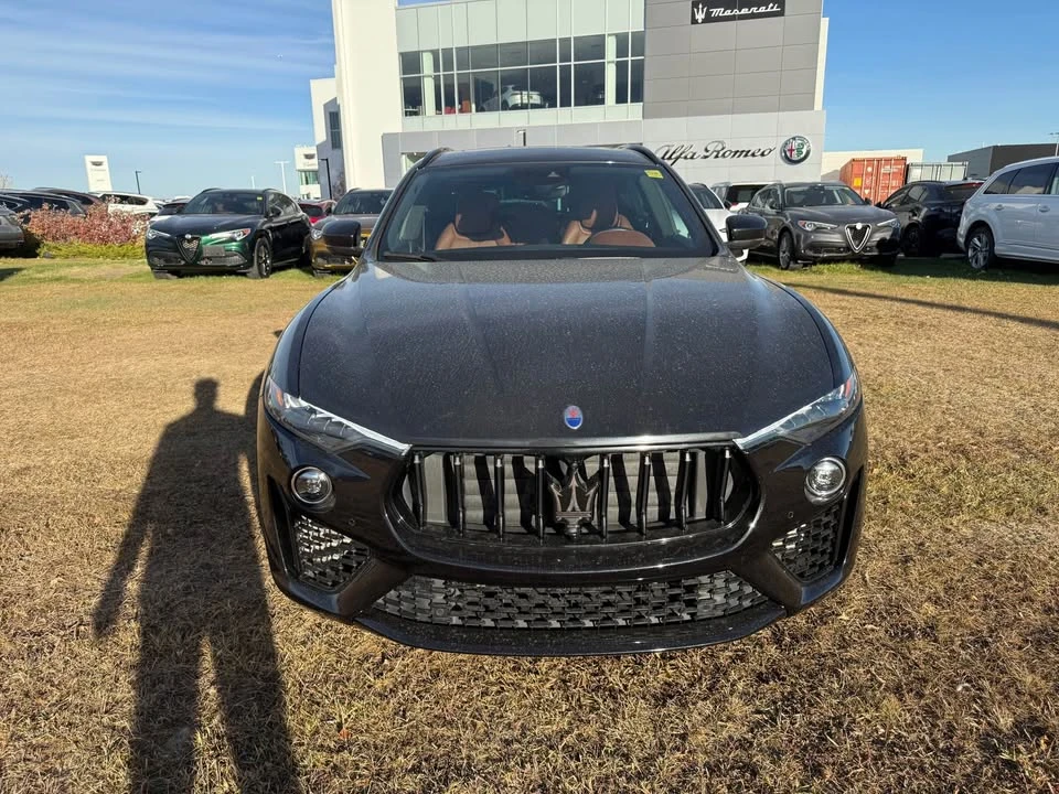 2021 Maserati - Image 2 of 13