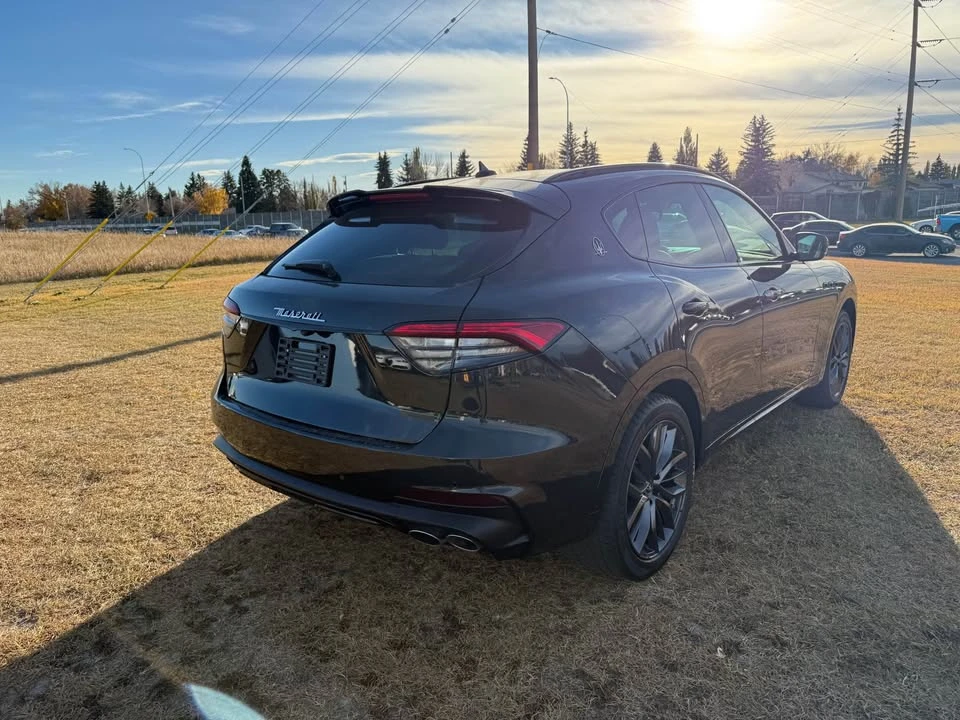 2021 Maserati - Image 5 of 13