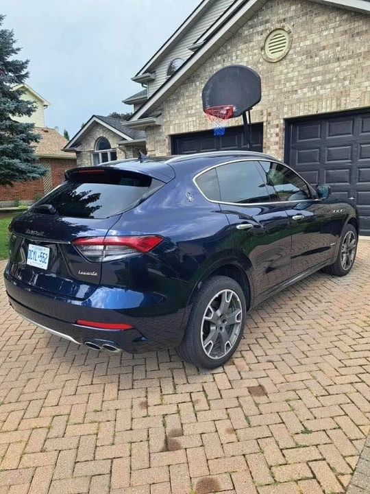 2021 Maserati Levante - Image 8 of 20