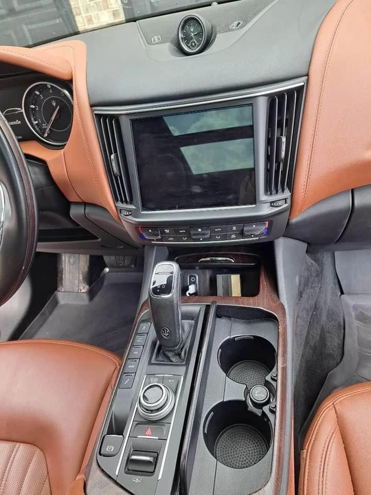 2021 Maserati Levante - Image 12 of 20