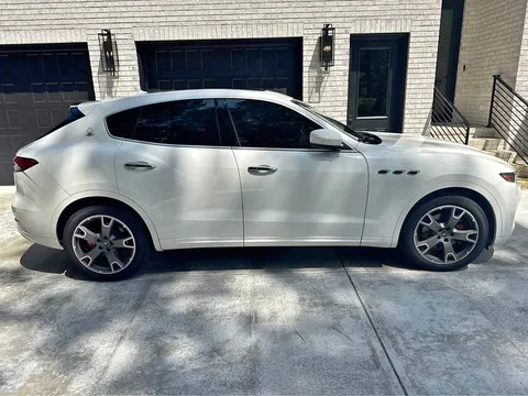 2021 Maserati Levante