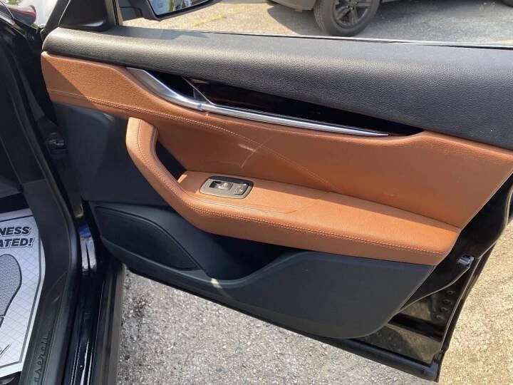 2021 Maserati Levante - Image 12 of 17