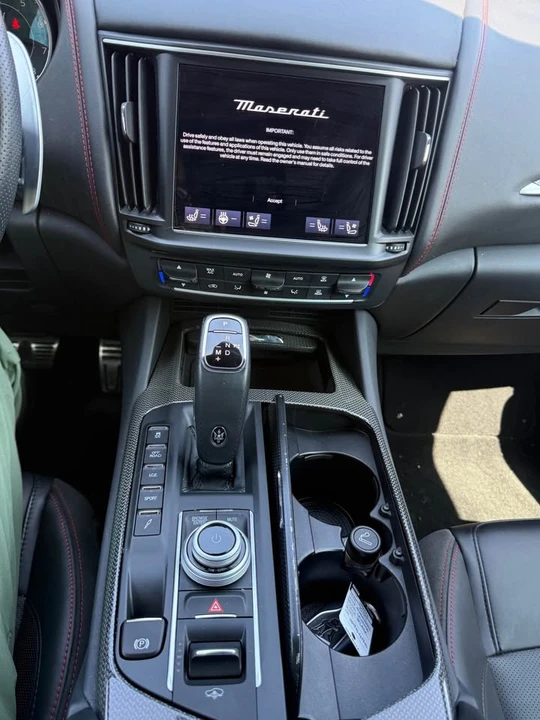 2021 Maserati Levante - Image 11 of 11