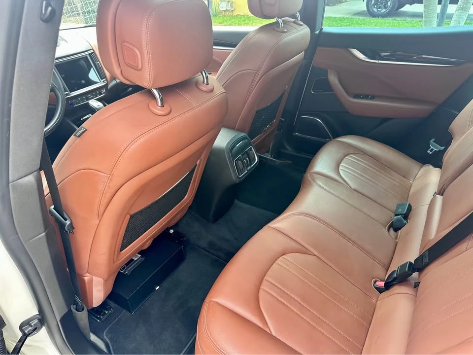 2021 Maserati Levante - Image 15 of 20
