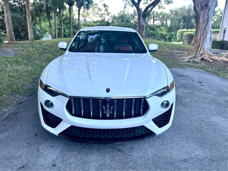 2021 Maserati Levante - Image 11 of 20