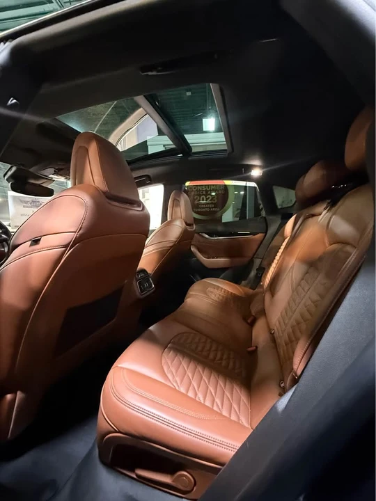 2021 Maserati Levante - Image 6 of 6