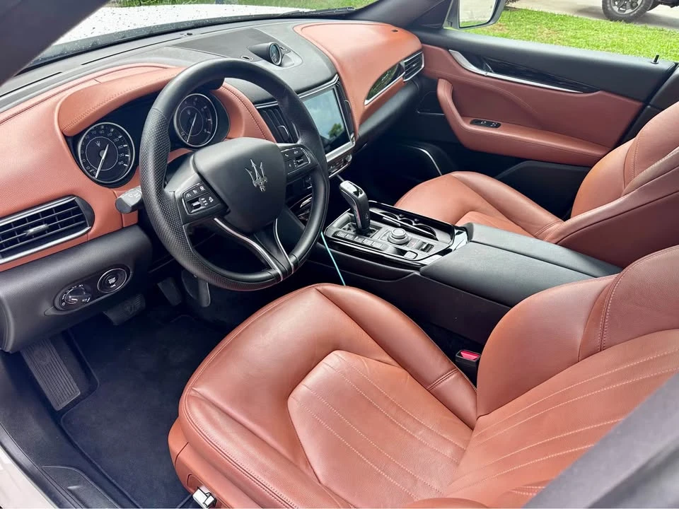 2021 Maserati Levante - Image 13 of 20
