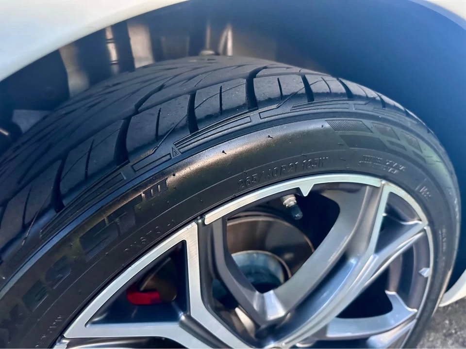 2021 Maserati Levante - Image 8 of 20