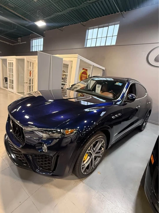 2021 Maserati Levante - Image 2 of 6