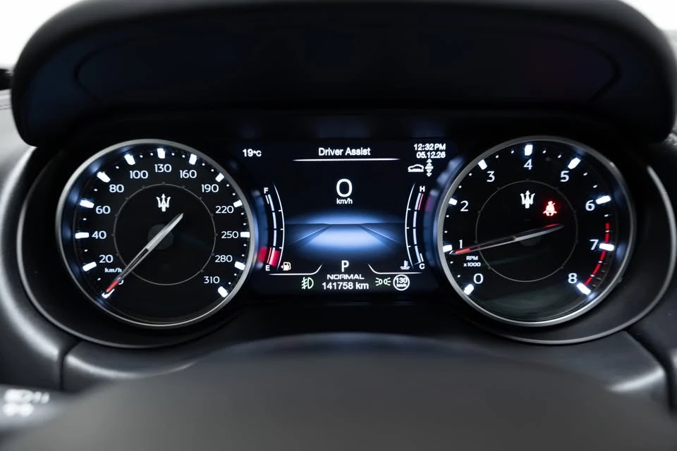 2021 Maserati Levante - Image 12 of 17