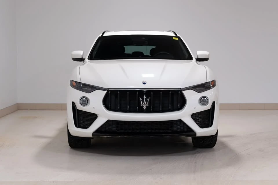 2021 Maserati Levante - Image 2 of 17