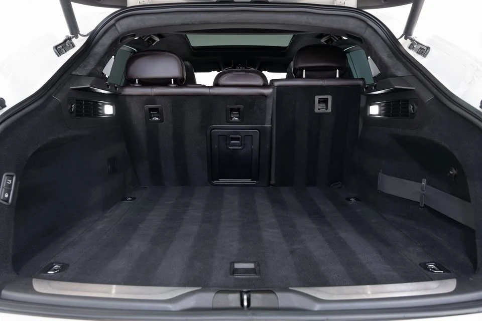 2021 Maserati Levante - Image 17 of 17