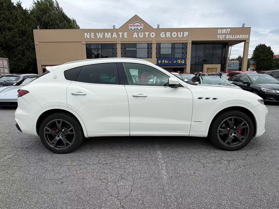 2021 Maserati Levante - Image 6 of 20