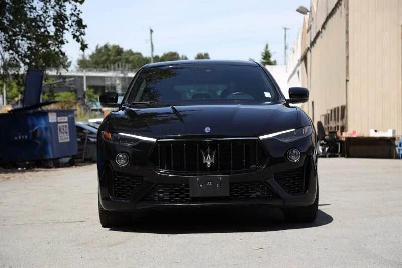 2021 Maserati Levante - Image 2 of 17