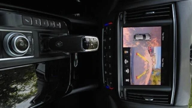 2021 Maserati Levante - Image 17 of 17