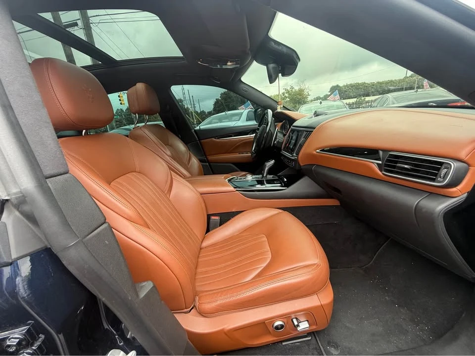 2021 Maserati Levante - Image 13 of 20