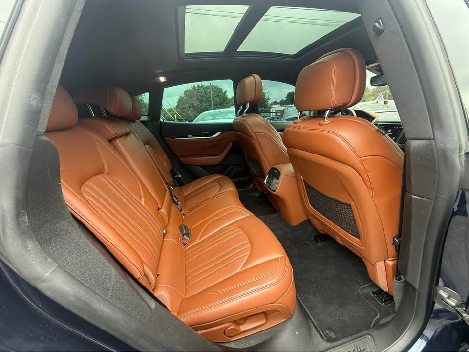 2021 Maserati Levante - Image 9 of 20