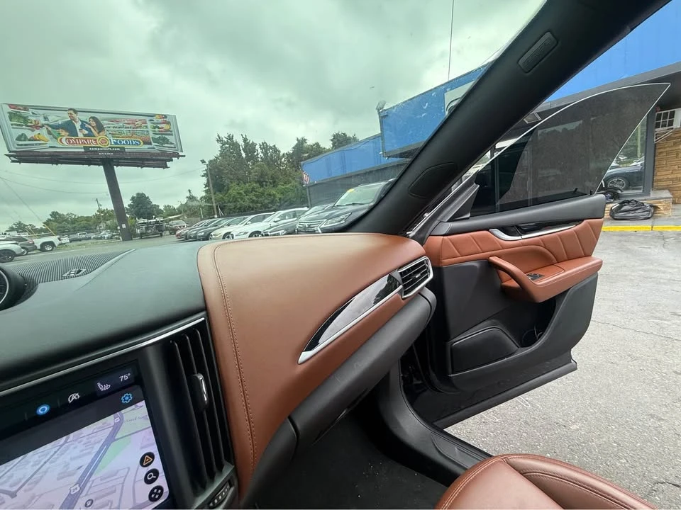 2021 Maserati Levante - Image 16 of 20