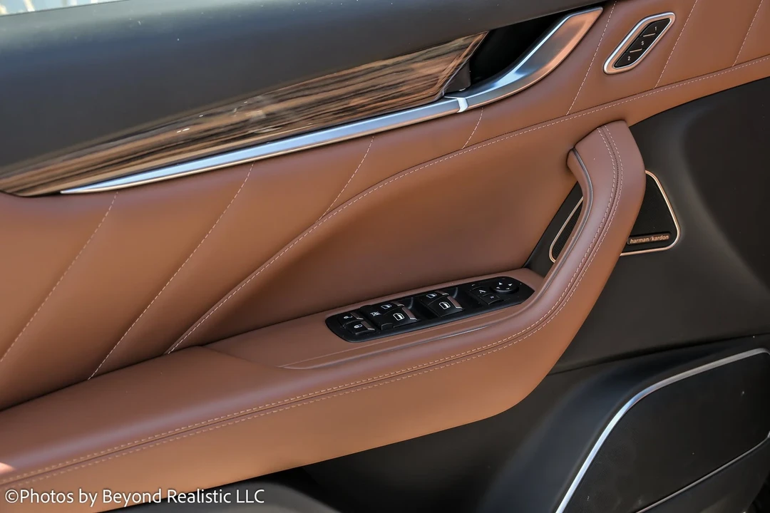 2021 Maserati Levante - Image 21 of 21
