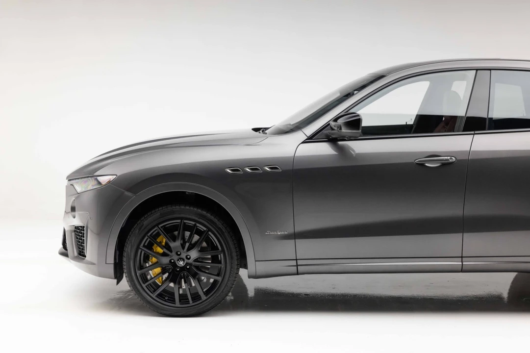 2021 Maserati Levante - Image 17 of 31