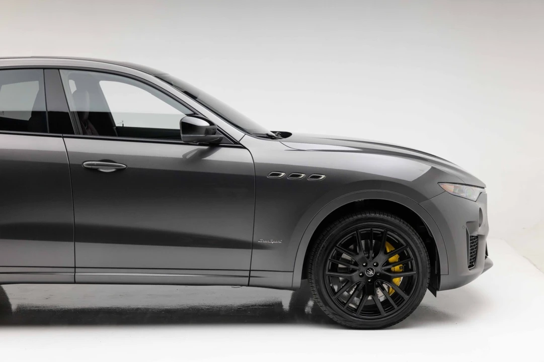 2021 Maserati Levante - Image 23 of 31