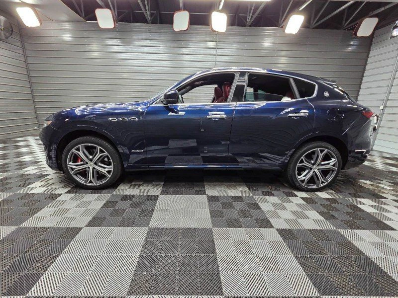 2021 Maserati Levante - Image 9 of 20