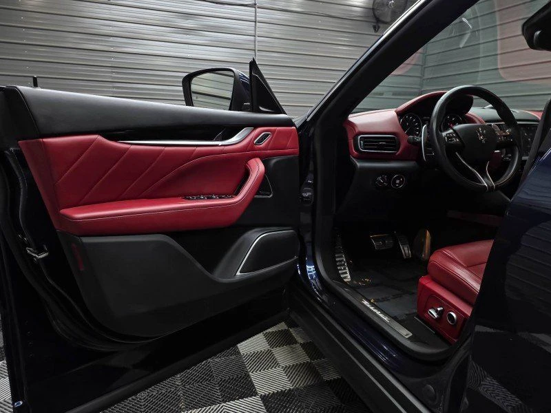 2021 Maserati Levante - Image 19 of 20