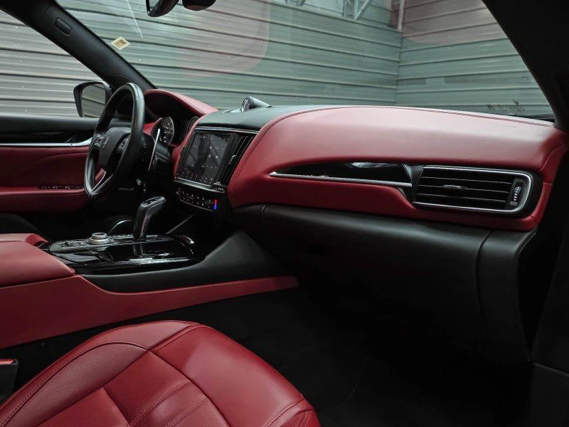 2021 Maserati Levante - Image 13 of 20